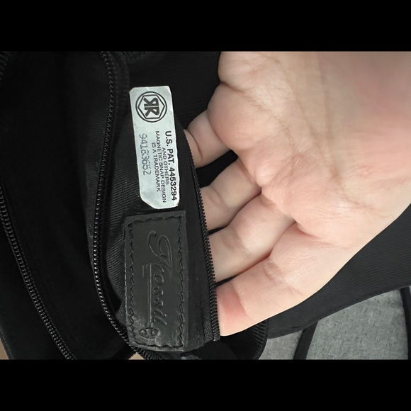 Fossil Cross Body with magnetic closure - Non Leather - Picture 2 of 7